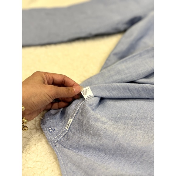 TODD SNYDER I SLIM FIT SUMMERWEIGHT FAVORITE SHIRT IN CHAMBRAY BLUE - Picture 6 of 9